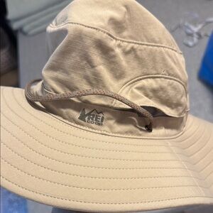 REI Co-op Beige Sun Hat